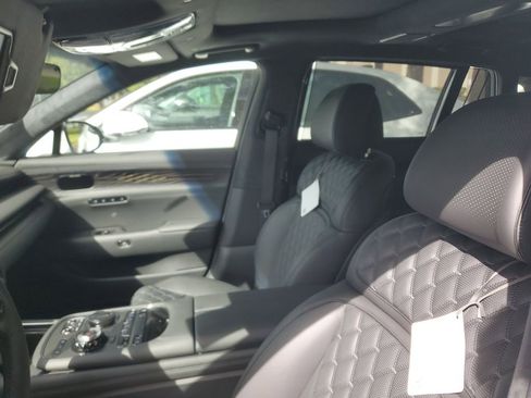 New 2026 Genesis G90 3.5T Prestige image 8