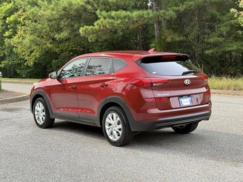 Used 2019 Hyundai Tucson SE image 3