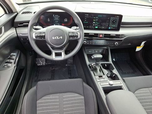 Certified 2025 Kia K5 LXS image 11
