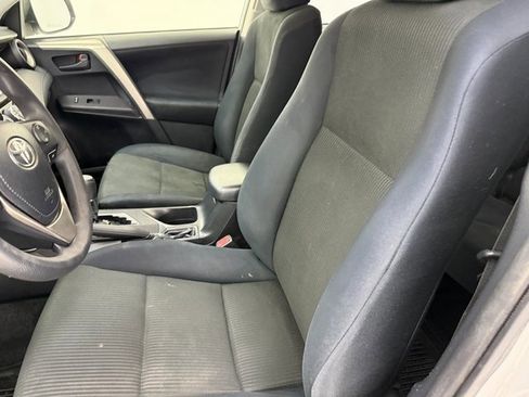 Used 2015 Toyota RAV4 LE image 26