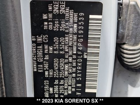 Used 2023 Kia Sorento SX AWD/4WD image 30