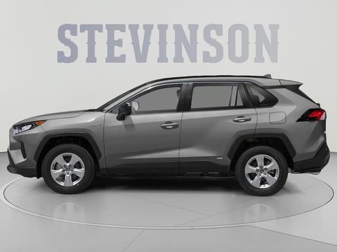 Certified 2019 Toyota RAV4 LE AWD/4WD image 3