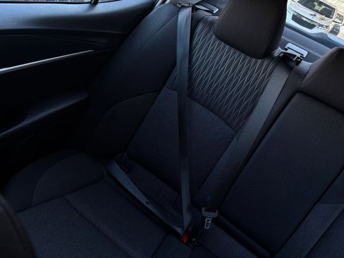 Used 2025 Toyota Camry LE image 38