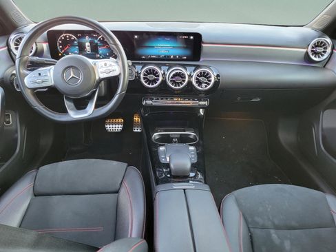 Used 2022 Mercedes-Benz A 220 image 7