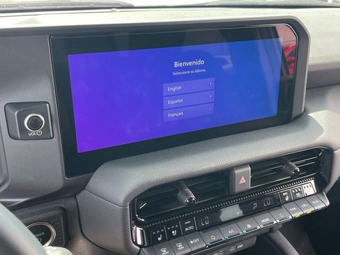 Used 2024 Toyota Land Cruiser image 6