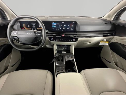 New 2026 Kia Sportage EX FWD image 10