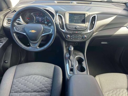 Used 2019 Chevrolet Equinox LT FWD image 11