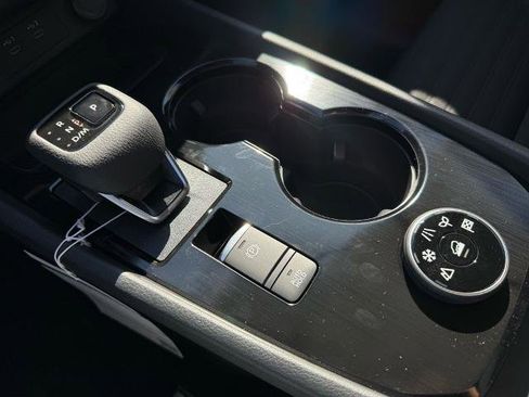 New 2026 Nissan Rogue SV image 25