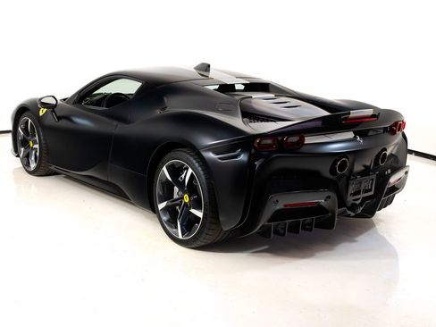Certified 2022 Ferrari SF90 Stradale AWD/4WD image 2