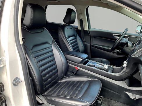 Used 2022 Ford Edge SEL w/ Convenience Package AWD/4WD image 28