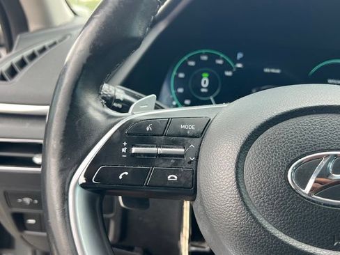 Used 2023 Hyundai Sonata Limited FWD image 21