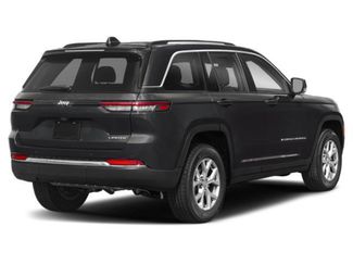 Used 2022 Jeep Grand Cherokee Overland AWD/4WD video 2