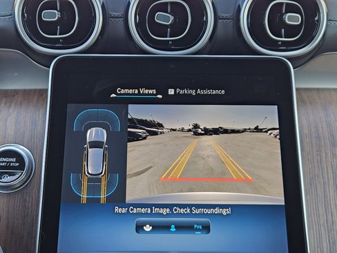 Certified 2025 Mercedes-Benz GLC 300 4MATIC image 18