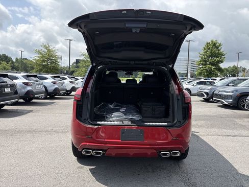 New 2025 Land Rover Range Rover Sport Dynamic SE image 14