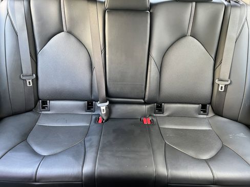 Used 2024 Toyota Camry XLE w/ Navigation Package image 15