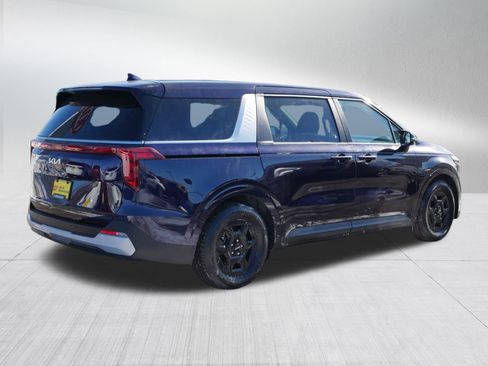 Certified 2025 Kia Carnival LXS image 7