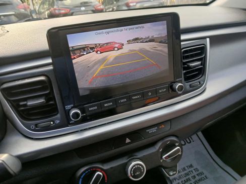 Used 2021 Kia Rio S image 14