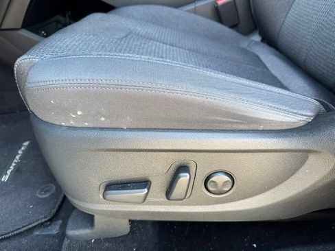 Used 2023 Hyundai Santa Fe SEL FWD image 11