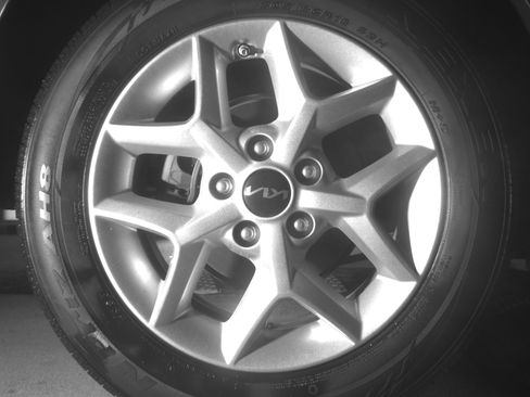 Used 2025 Kia Soul LX w/ LX Technology Package image 15