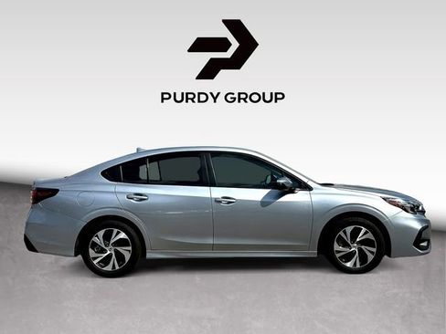 Used 2025 Subaru Legacy Premium AWD/4WD image 9