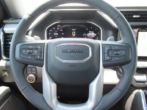 New 2026 GMC Sierra 1500 Denali w/ Denali Reserve Package AWD/4WD image 24