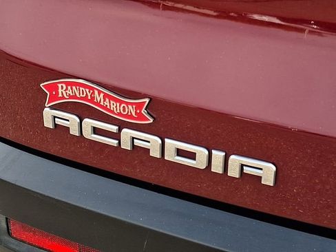 Used 2017 GMC Acadia SLT image 28