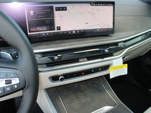 Used 2026 BMW X5 sDrive40i RWD image 31