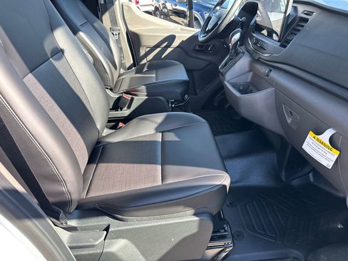 New 2026 Ford Transit 250 148 Medium Roof w/ Load Area Protection Package image 34