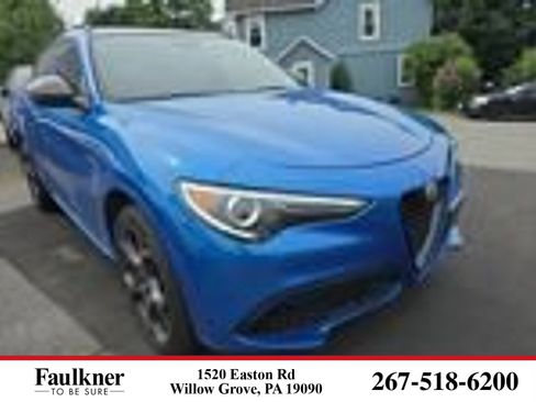 Used 2023 Alfa Romeo Stelvio Estrema AWD/4WD image 1