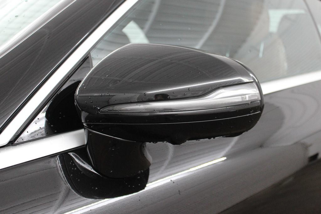 Used 2023 Mercedes-Benz E 450 Cabriolet image 7