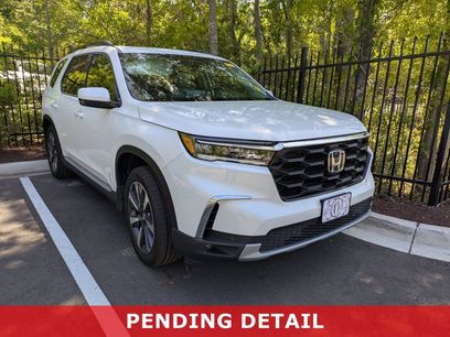 Used 2025 Honda Pilot Touring