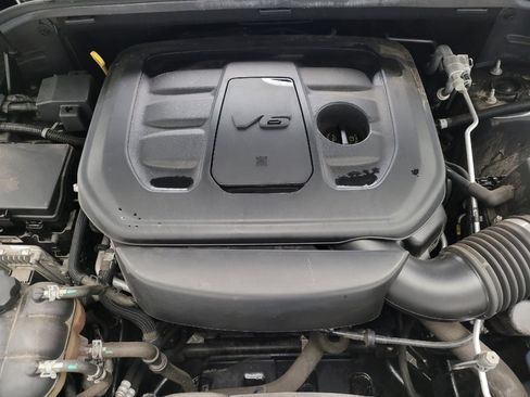 Used 2021 Jeep Grand Cherokee Limited w/ Premium Lighting Group AWD/4WD image 30