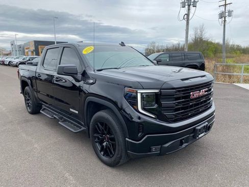 Used 2024 GMC Sierra 1500 Elevation AWD/4WD image 3