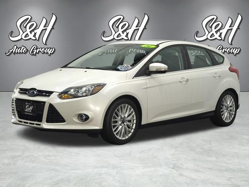 Used 2014 Ford Focus Titanium FWD image 18