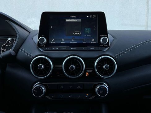 Used 2025 Nissan Sentra SV image 24