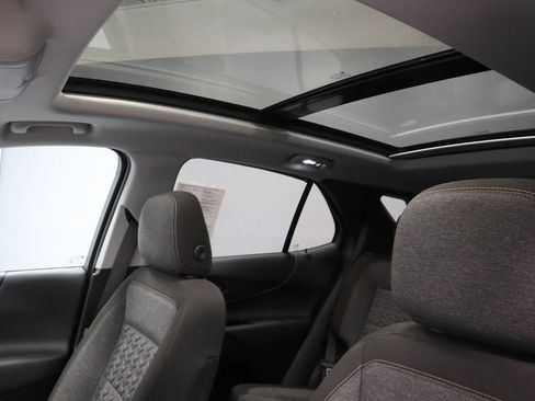Used 2022 Chevrolet Equinox LT FWD image 33