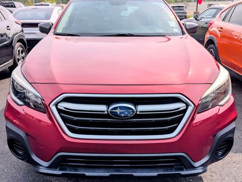 Used 2019 Subaru Outback 2.5i AWD/4WD image 2