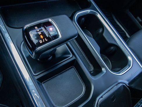 Used 2024 Chevrolet Silverado 1500 LTZ image 19