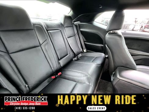 Used 2015 Dodge Challenger R/T w/ Quick Order Package 22B R/T image 20