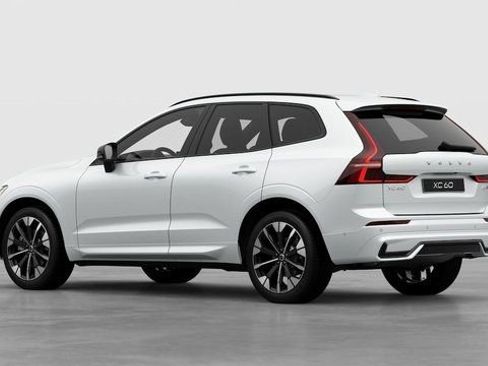 New 2026 Volvo XC60 B5 Plus w/ Protection Package Premier image 3