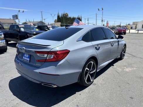 Used 2022 Honda Accord Sport image 6