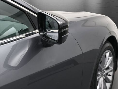 Used 2023 Acura TLX BASE image 17