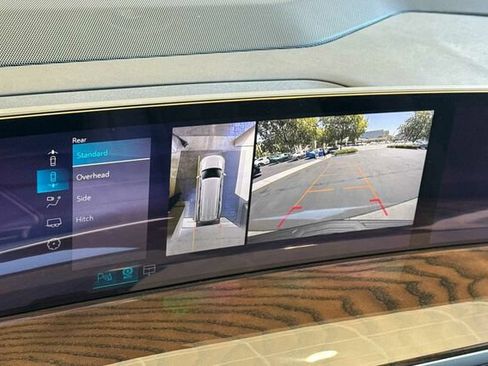 New 2026 Cadillac Escalade ESV Platinum Sport AWD/4WD image 19