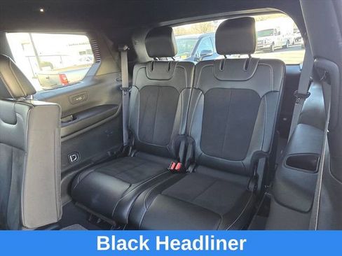 Used 2024 Jeep Grand Cherokee L Laredo image 16