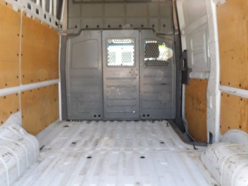 Used 2020 Nissan NV 2500 SV RWD image 32