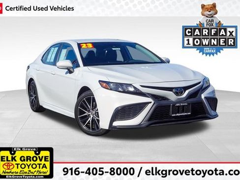 Certified 2023 Toyota Camry SE image 1