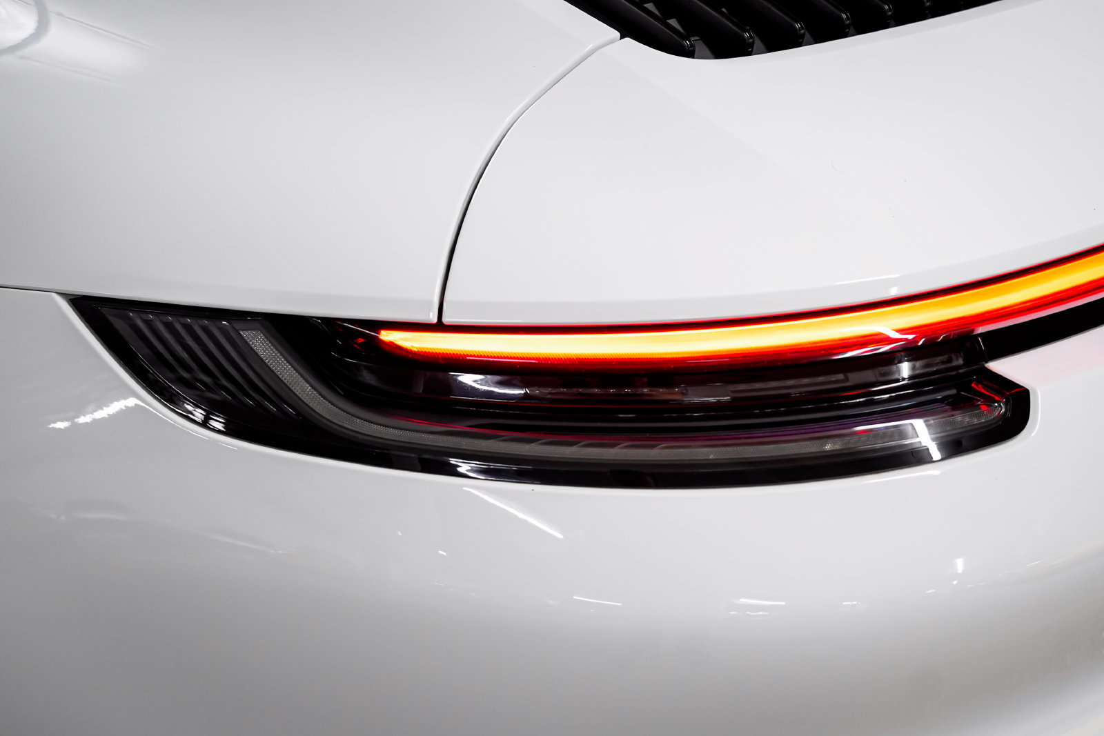 Used 2020 Porsche 911 Carrera S RWD image 33
