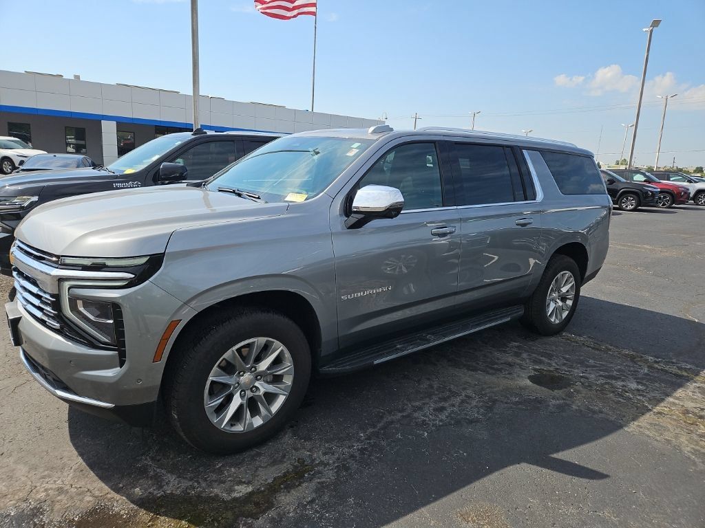 Used 2026 Chevrolet Suburban Premier w/ Sun And Tow Package AWD/4WD 360° Tour