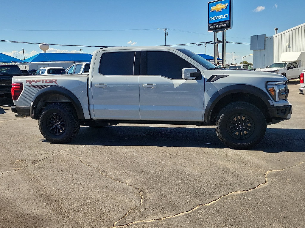 Used 2026 Ford F150 Raptor AWD/4WD image 5