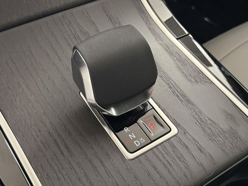 New 2026 Land Rover Range Rover Evoque S image 16